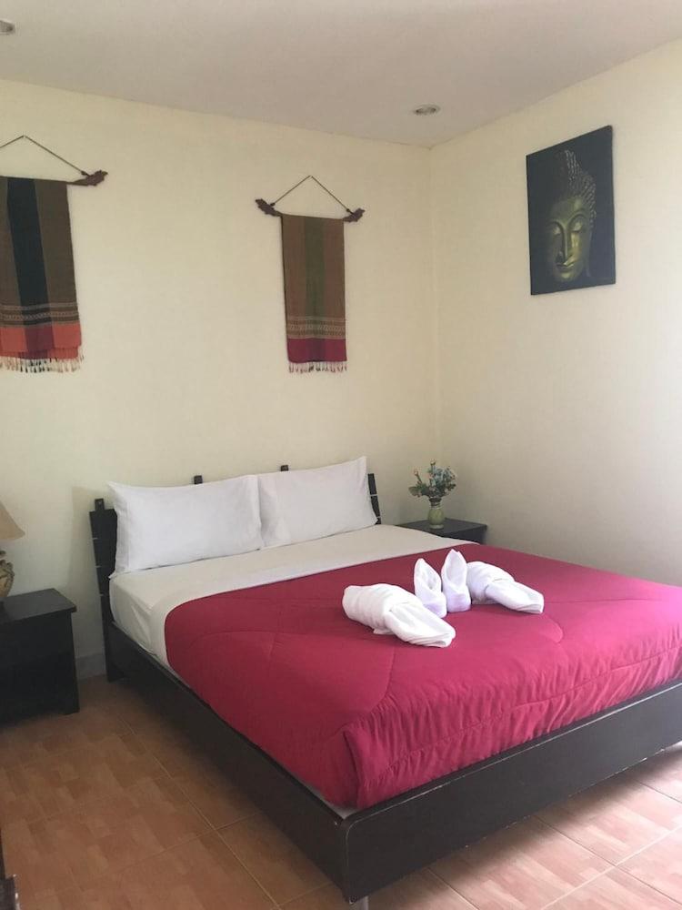 Green Mango Guesthouse Patong Eksteriør billede
